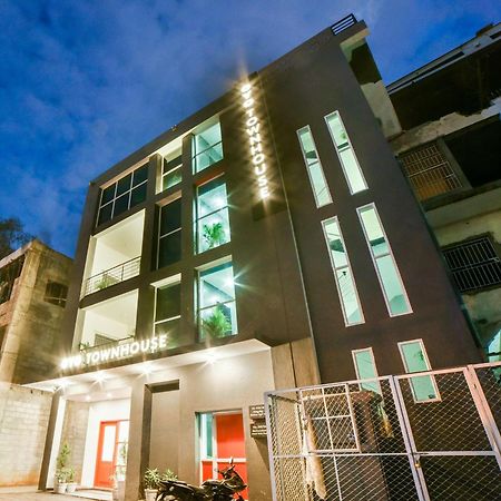 Super Townhouse Hosur Main Road Bommanahalli Near Gopalan Innovation Mall Bangalore Buitenkant foto